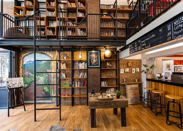 Hobnob Hostel (Adults Only) เชียงใหม่